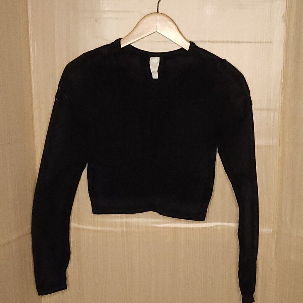 Fabletics Black Cropped Long Sleeve Compression Shirt Medium